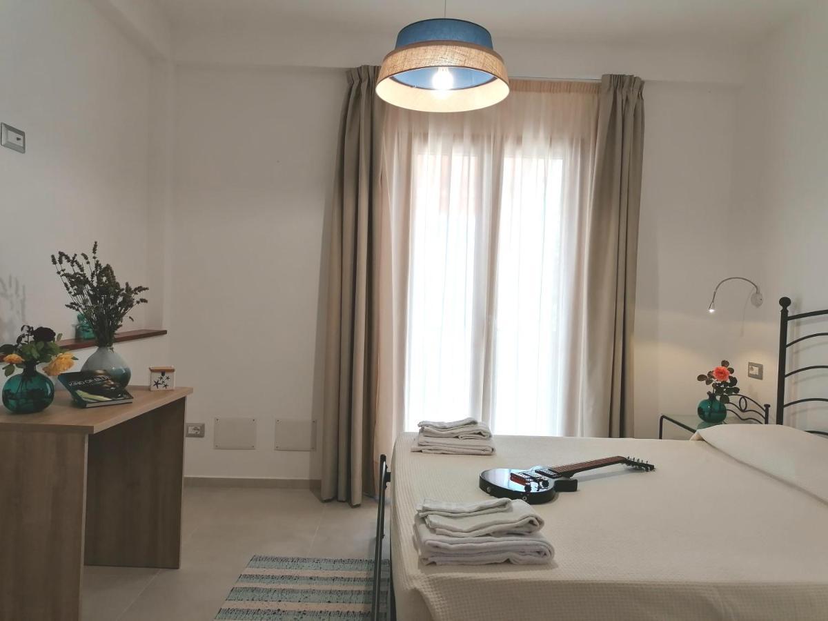 Ferienwohnung Body And Soul Cala Gonone Exterior foto